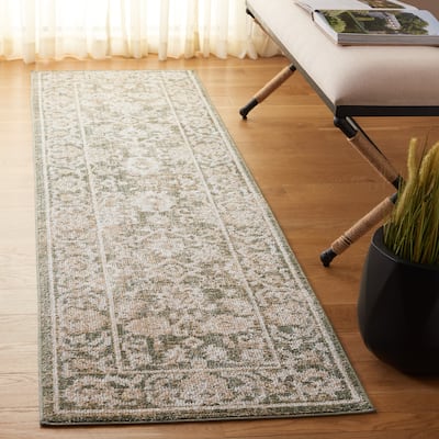 SAFAVIEH Hazel Aina Traditional Oriental Rug