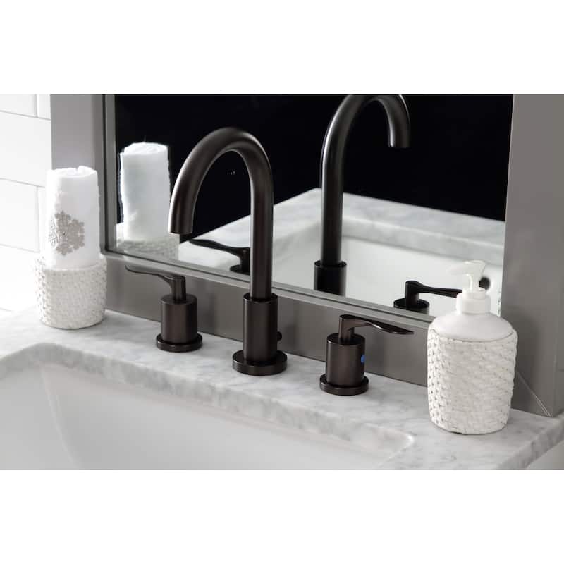 Kingston Brass Serena 1.2 GPM Widespread Bathroom Faucet with Pop-Up