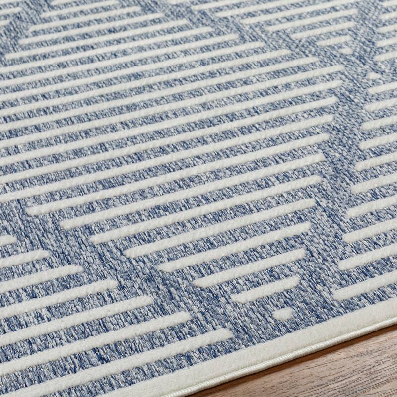 Livabliss San Diego Outdoor Geometric Area Rug