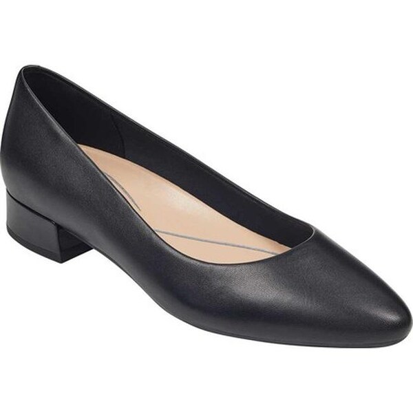 easy spirit women's caldise pump