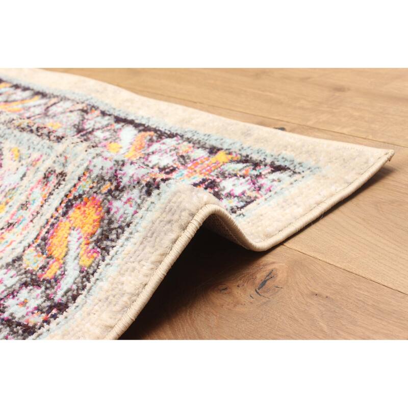 ECARPETGALLERY Machine Made Lea Ivory Area Rug