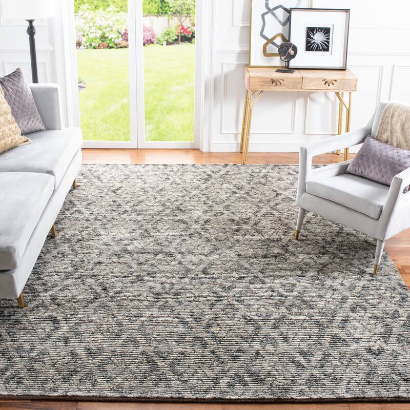 SAFAVIEH Hand-Knotted Tibetan Galina Modern Wool Rug - 4' x 6' - Grey