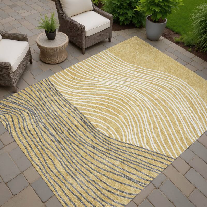 Machine Washable Indoor/ Outdoor Modern Arches Chantille Rug - Gold - 10' x 14'