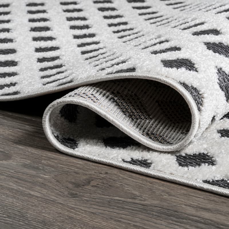 JONATHAN Y Citta High-Low Pile Mini-Diamond Trellis Indoor/Outdoor Area Rug