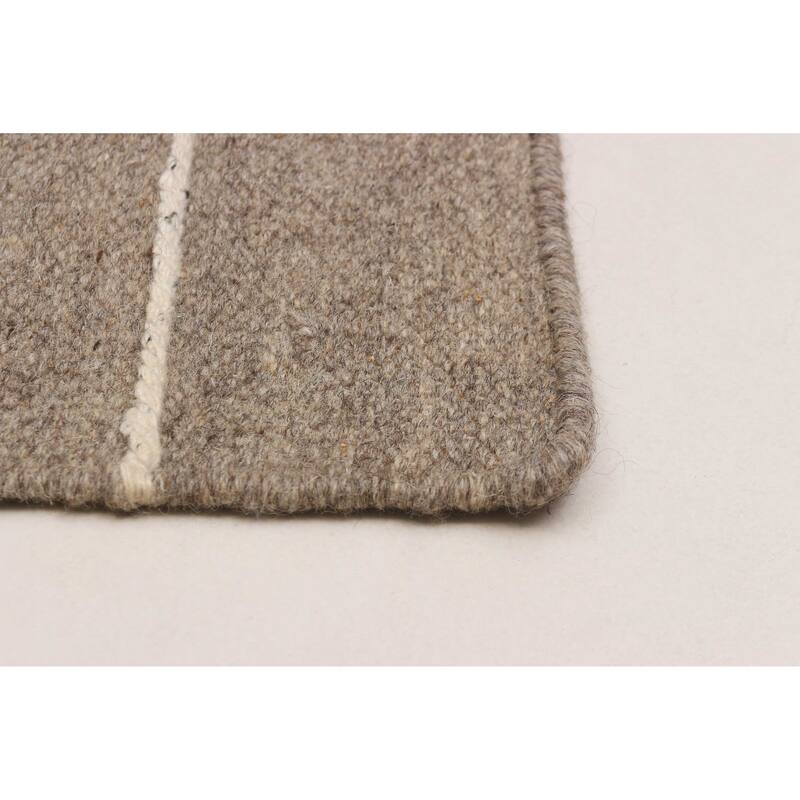 Boho Taupe Kilim 5'2" x 8'0" - 5'2 x 8'0