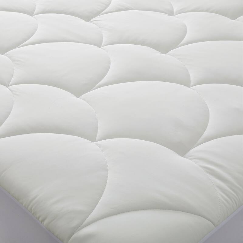 Soft Cooling Waterproof Quilted Mattress Pad with Elastic Deep Pocket - Full - Curved