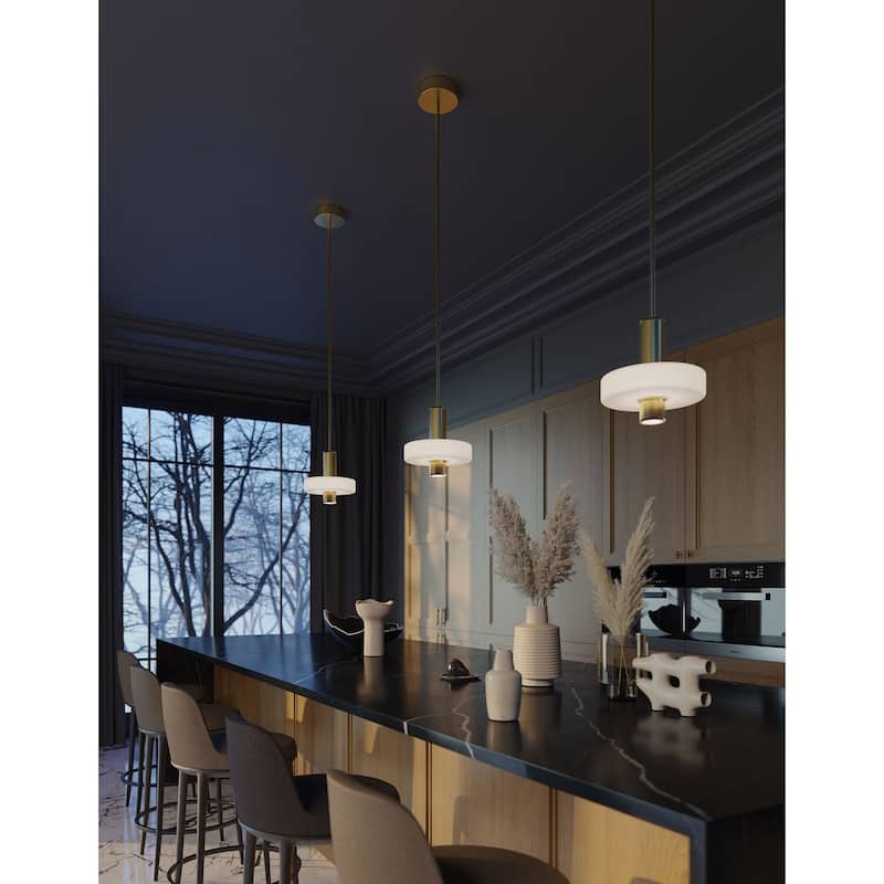 AFX SYDP10LAJUD Sydney 10" Wide Pendant