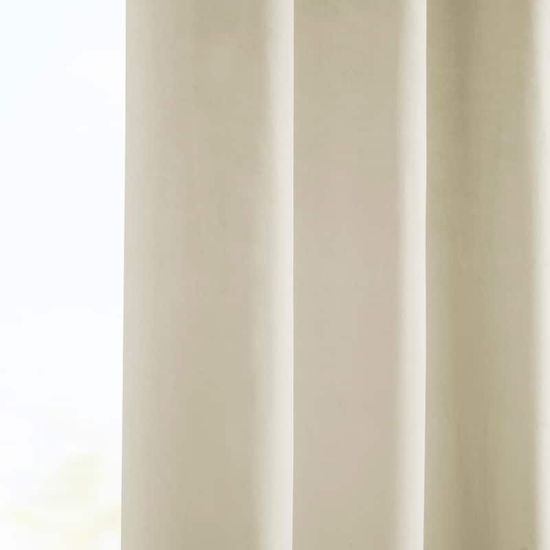 Exclusive Fabrics Heritage Plush Velvet Room Darkening Grommet Curtain (1 Panel)