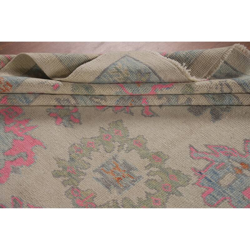 Hand Knotted Oriental 100% Wool Carpet Transitional All-Over Beige & Ivories Oushak Area Rug - 9' 10'' X 8' 1''