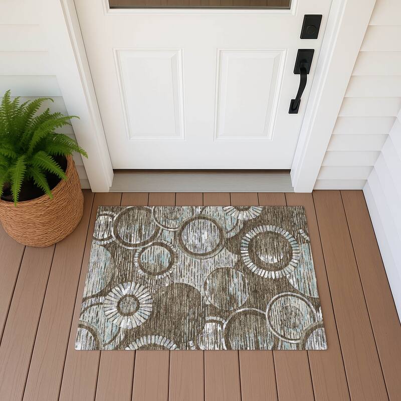 Machine Washable Indoor/ Outdoor Modern Grover Chantille Rug - Chocolate - 1'8" x 2'6"