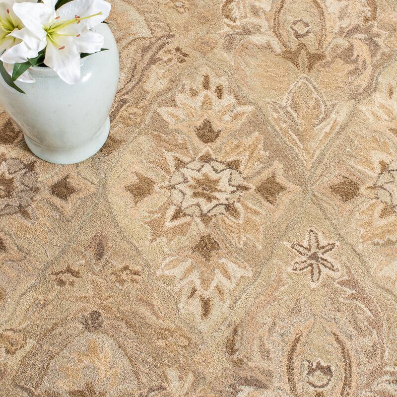 SAFAVIEH Handmade Anatolia Nicky Traditional Oriental Hand-spun Wool Rug
