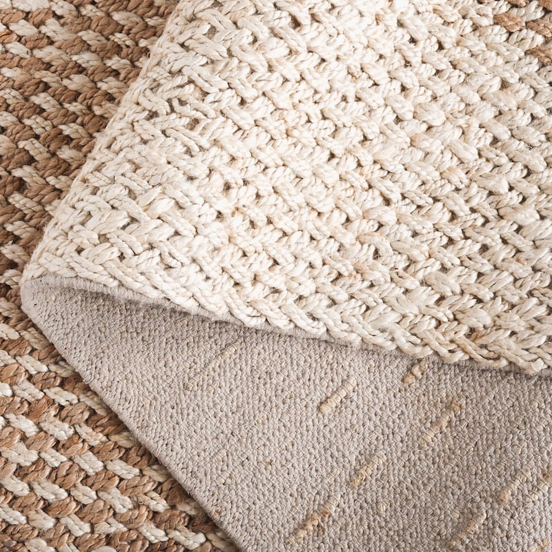 SAFAVIEH Flatweave Natural Saadet Fiber Farmhouse Jute Rug
