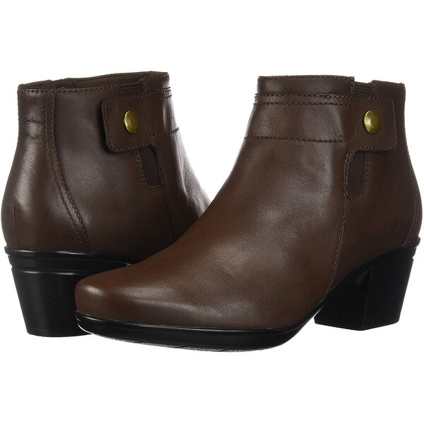 Clarks women's emslie twist fashion boot best sale