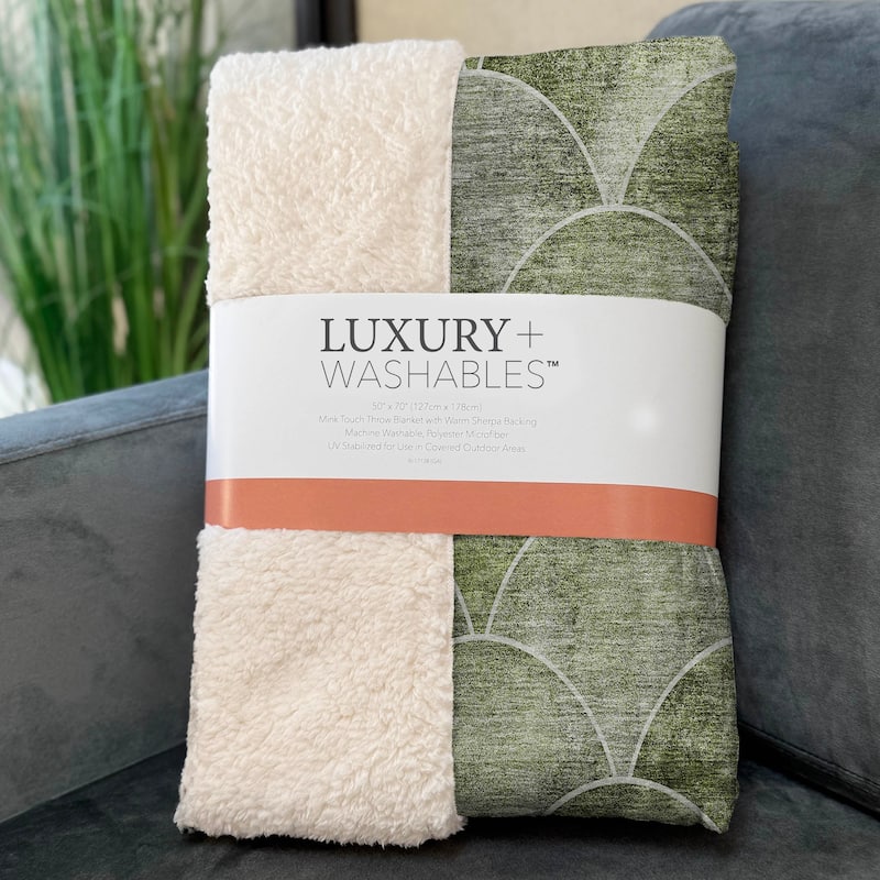 Premium Machine Washable Modern Arches Sherpa Throw Blanket