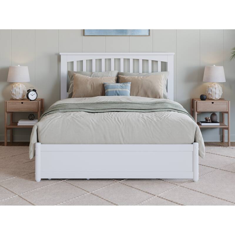 Everett Platform Bed with Panel Footboard and Storage Drawers