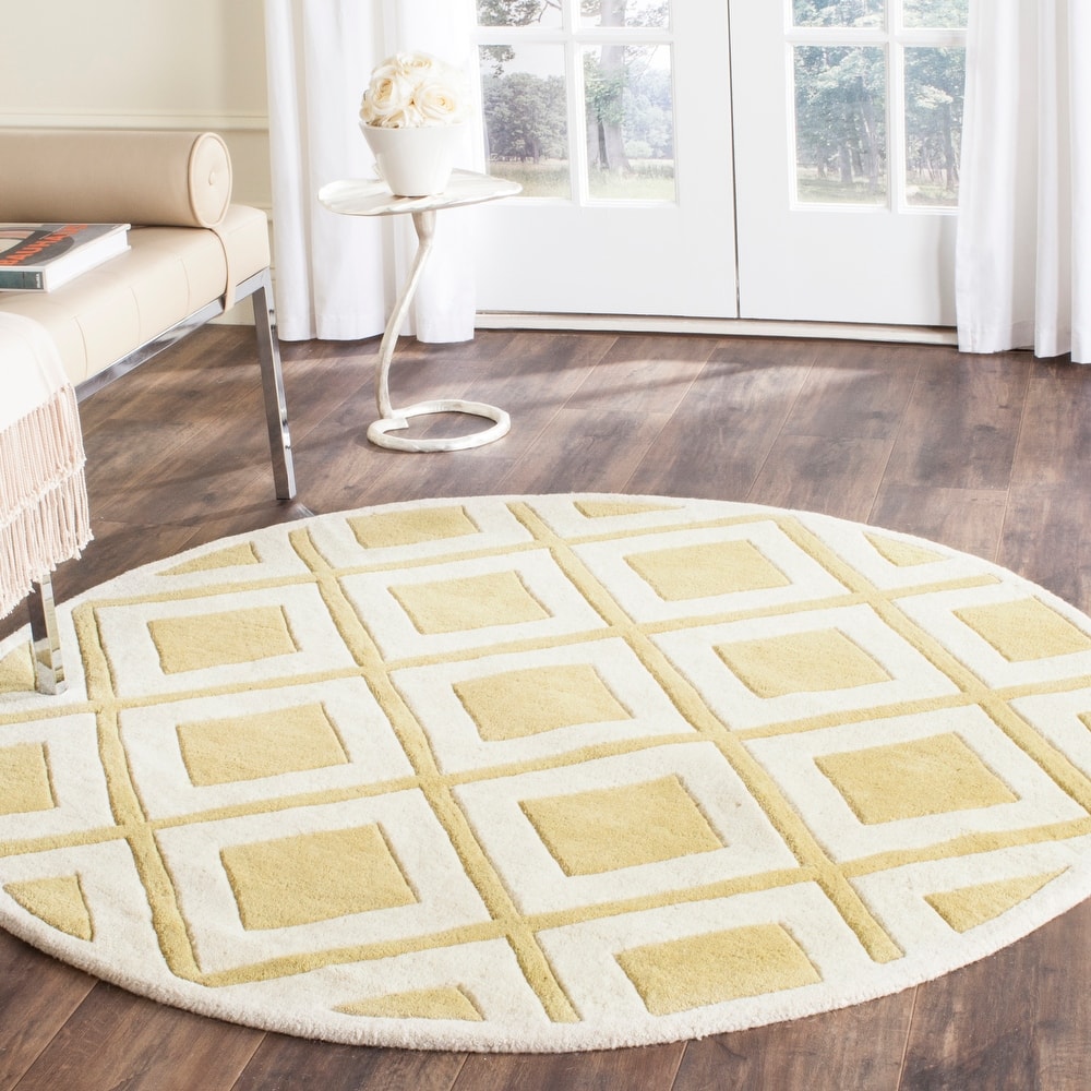 SAFAVIEH Handmade Chatham Llio Modern Wool Rug