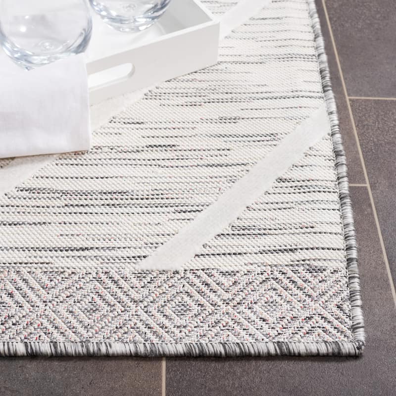 SAFAVIEH Cabana Nilay Trellis Waterproof Patio Backyard Rug