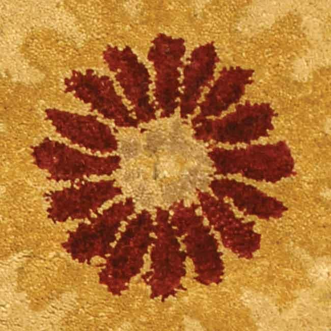 SAFAVIEH Handmade Anatolia Dimitilde Traditional Hand-spun Wool Rug