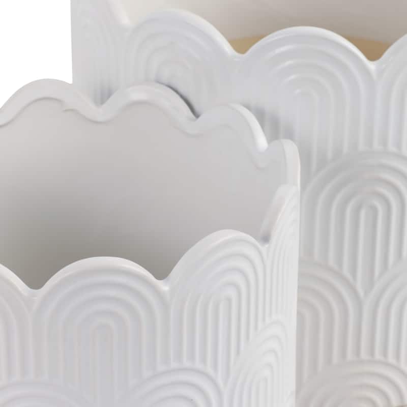 Stoneware Planters Scallop Design and Curved Rim Detail (Set of 2)