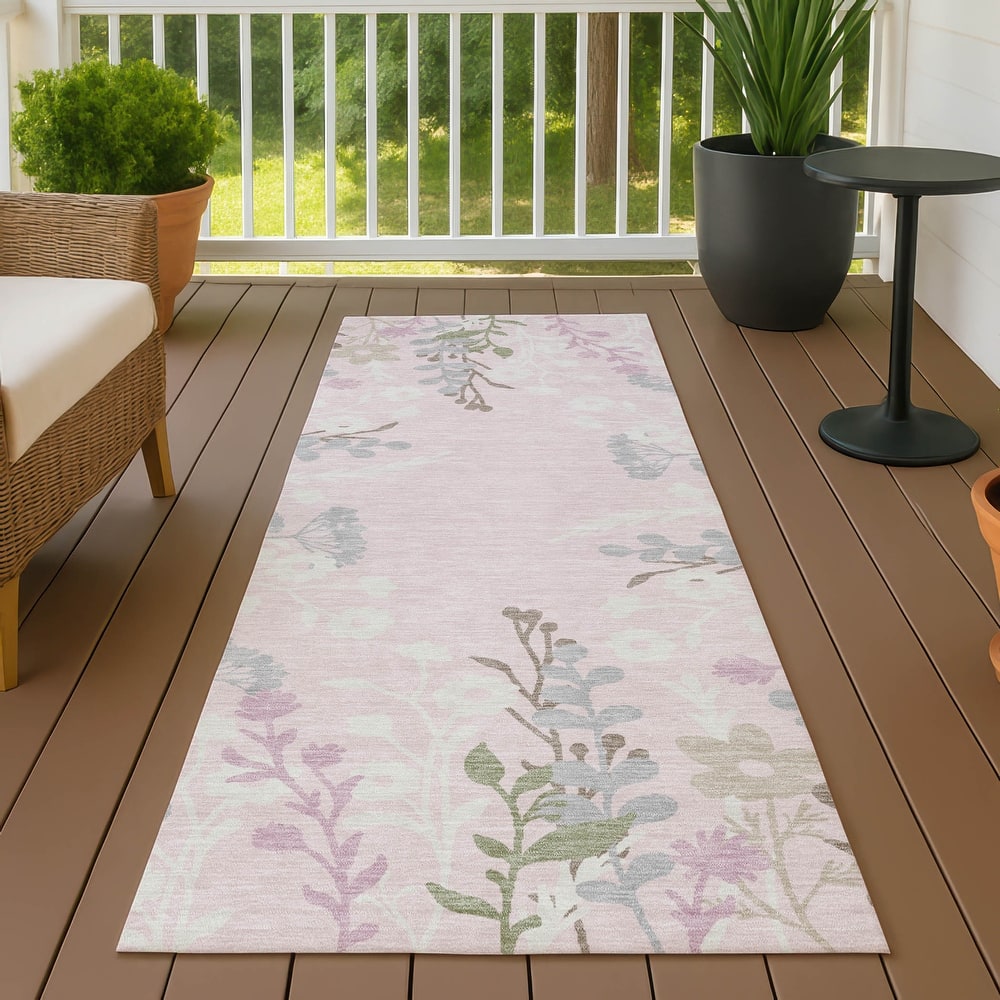 Machine Washable Indoor/ Outdoor Floral Border Chantille Rug