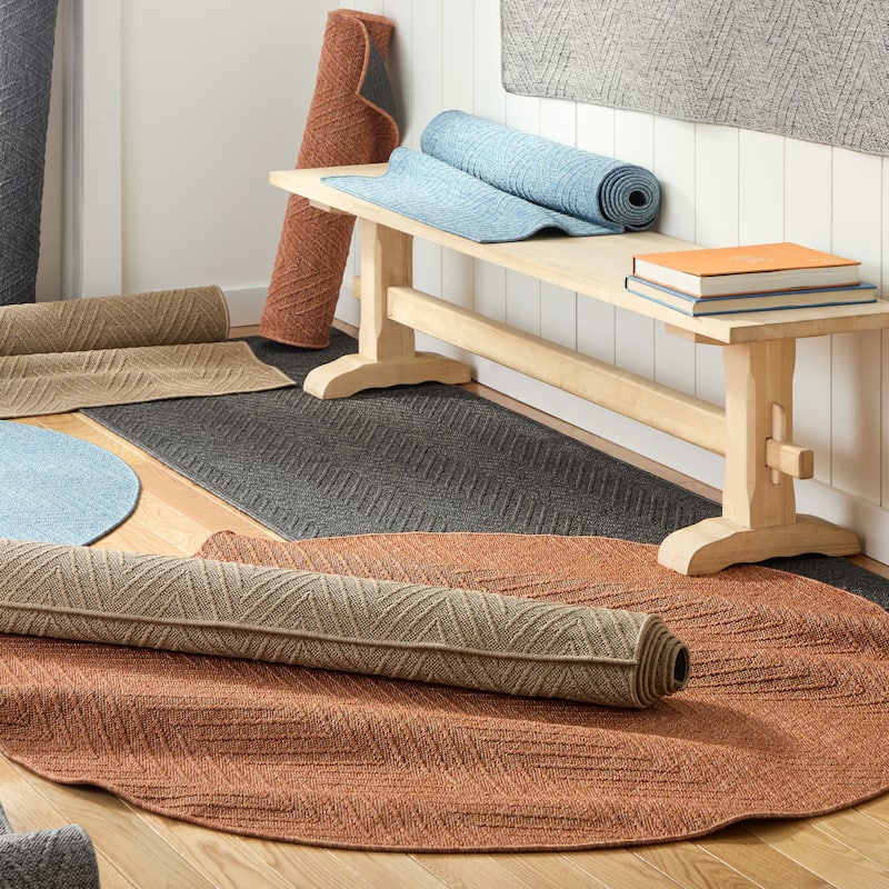 TOWN & COUNTRY BASICS Pax Herringbone Textured Solid Machine Washable Area Rug Grey