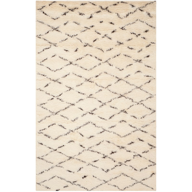 SAFAVIEH Handmade Casablanca Shag Dorette Tribal Wool Rug