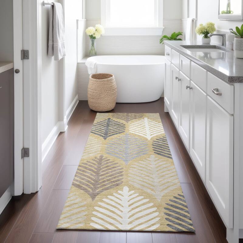 Machine Washable Indoor/ Outdoor Modern Fern Chantille Rug