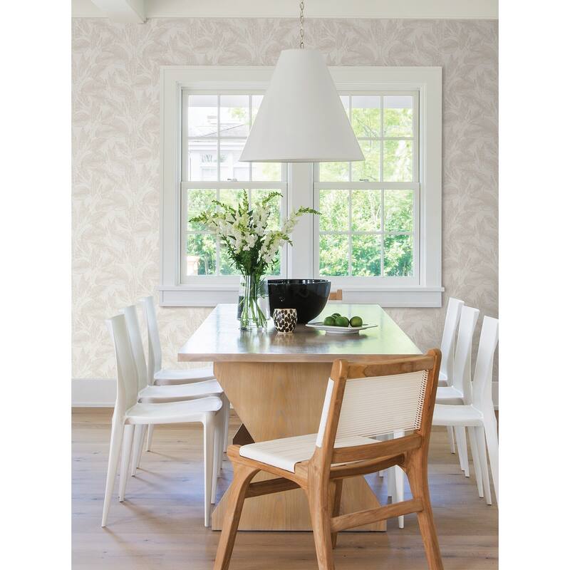 Advantage Suki Cream Leaves Wallpaper - 20.9in x 396in x 0.025in - 20.9in x 396in x 0.025in