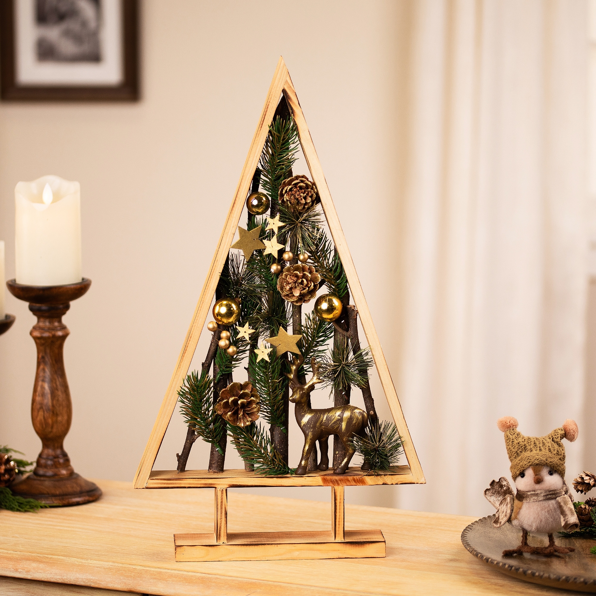 Reindeer Pinecones Artificial Wooden Tree Christmas Decoration 20.5"