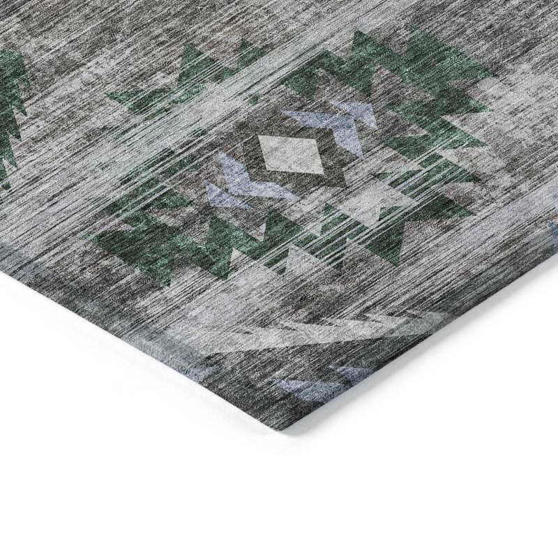 HomeRoots Southwestern Transitional Rectangle Outdoor Rug