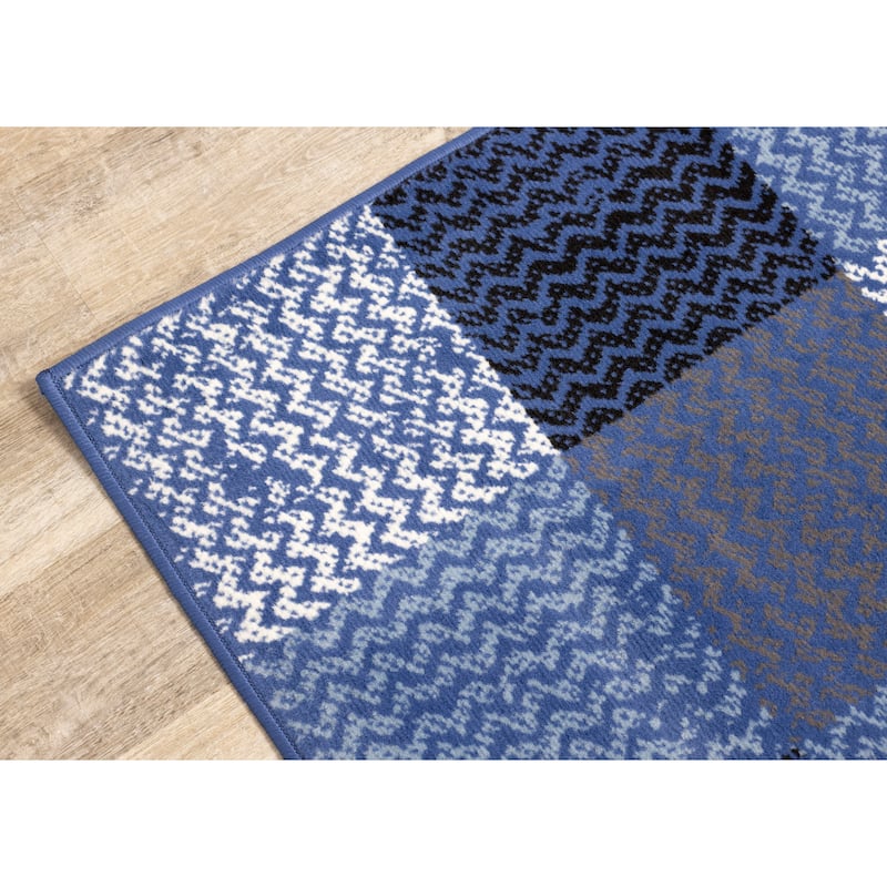 Florence Collection - Blue Squares Rug - 4'7" x 6'7"