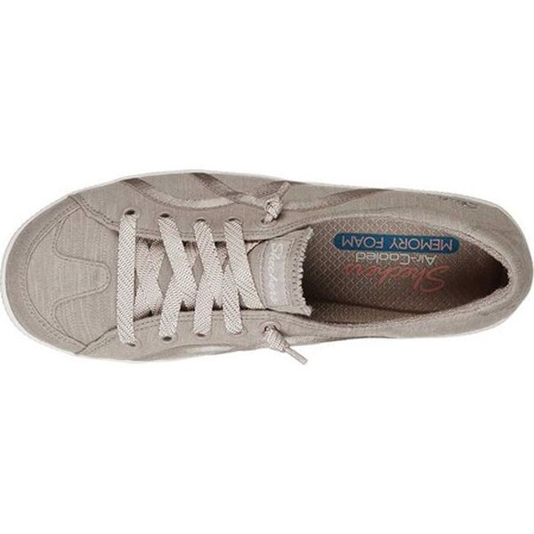 Skechers Madison Ave Take A Walk 2024 corporate sports .ua