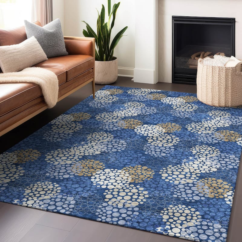 Machine Washable Indoor/ Outdoor Chantille Modern Bubbles Rug