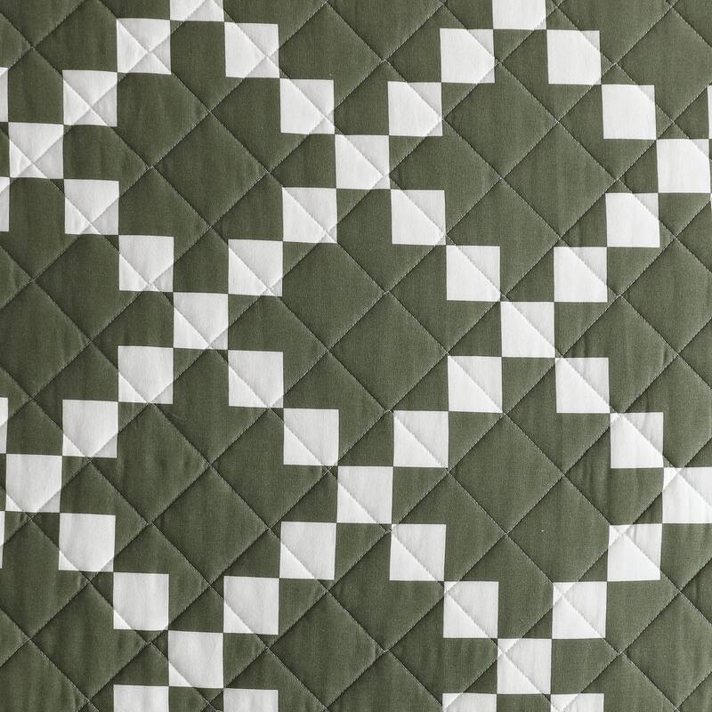 Eddie Bauer Diamond Floral Cotton Reversible Green Quilt Set