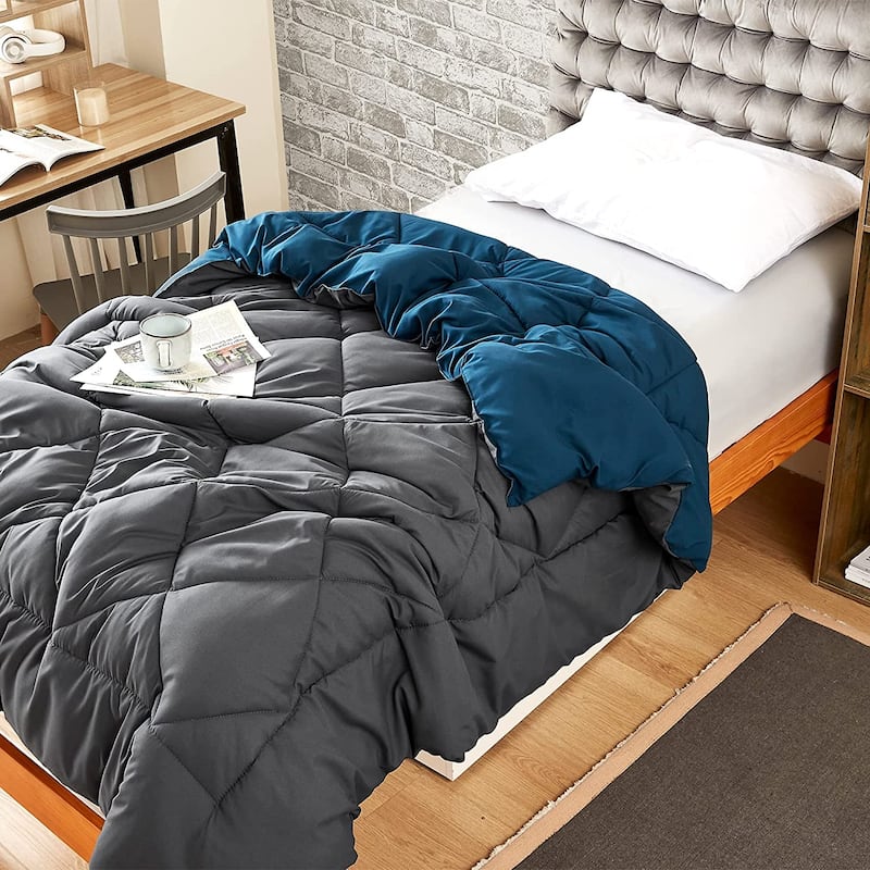 Faded Black/Nightfall Navy Reversible Twin XL Comforter