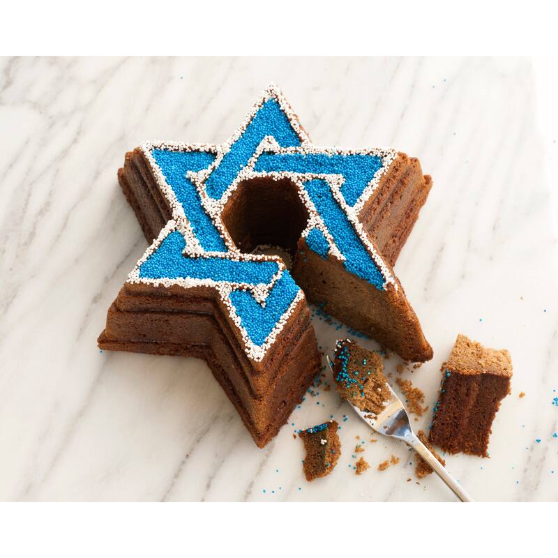 Nordic Ware Star of David Bundt Pan