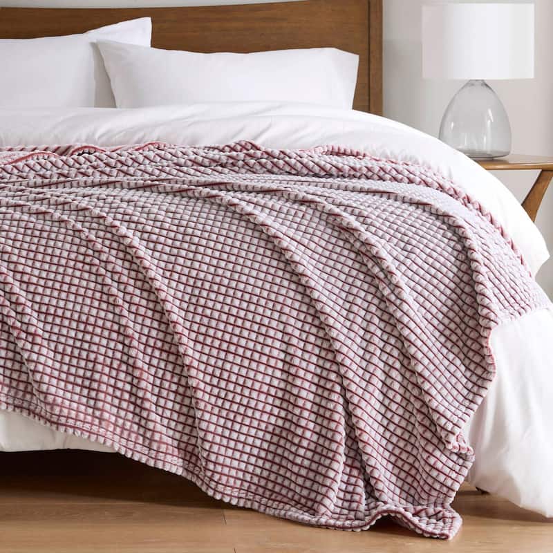 Madison Park Carved Plush Blanket - Twin - Red