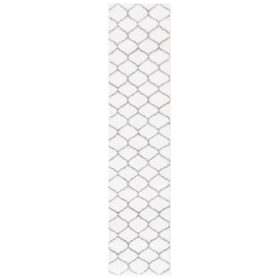SAFAVIEH, Tahoe Shag Lisl Trellis 1.2-inch Thick Rug - 2' x 9' Runner