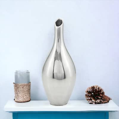 HomeRoots 16" Aluminum Silver Bud Table Vase - 6.5