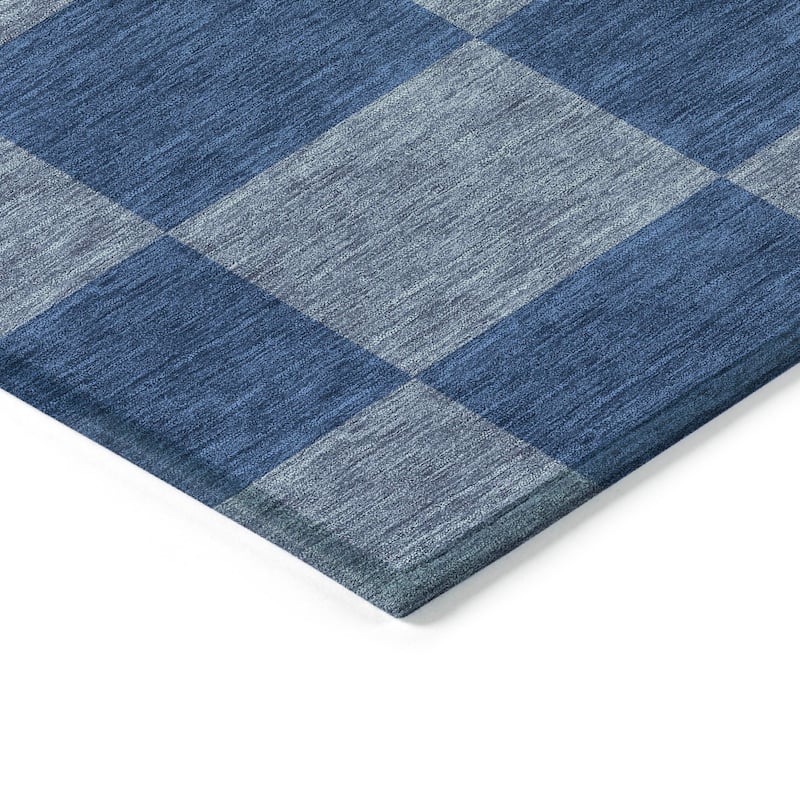 Machine Washable Indoor/ Outdoor Modern Checker Chantille Rug