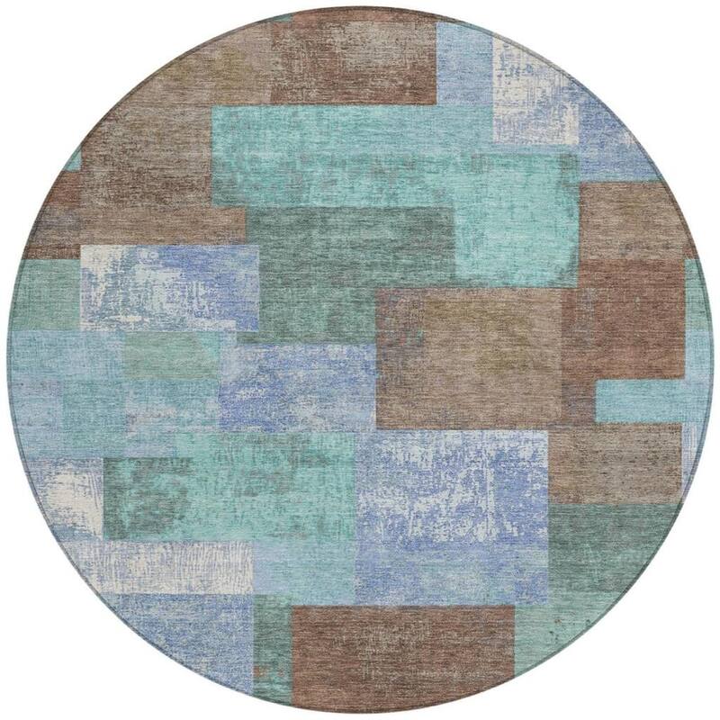 HomeRoots Geometric Traditional Rectangle Outdoor Rug
