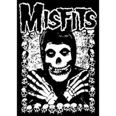 Misfits Skulls Surround Art Poster - 24 x 36 Inch