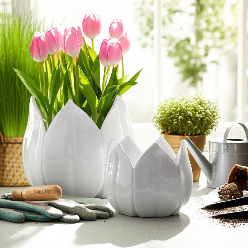 Stoneware Ceramic Planters Petal Design and Drainage Hole (Set of 2)