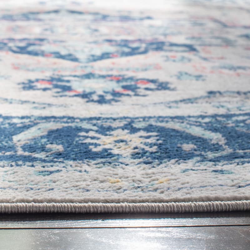 SAFAVIEH Brentwood Essie Traditional Light Grey / Blue Rug