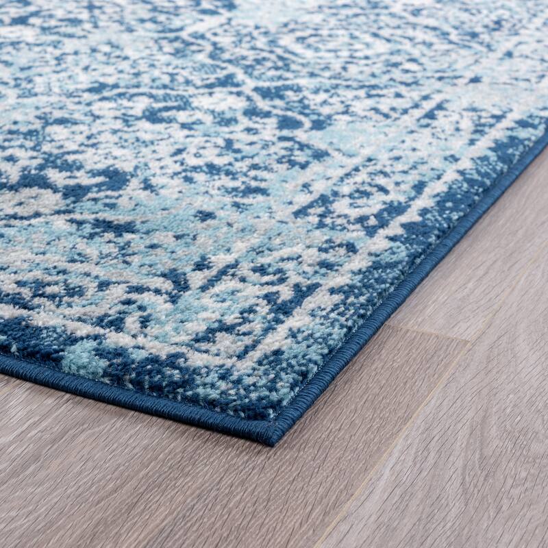 Gematria Bohemian & Eclectic Oriental Indoor Area Rug