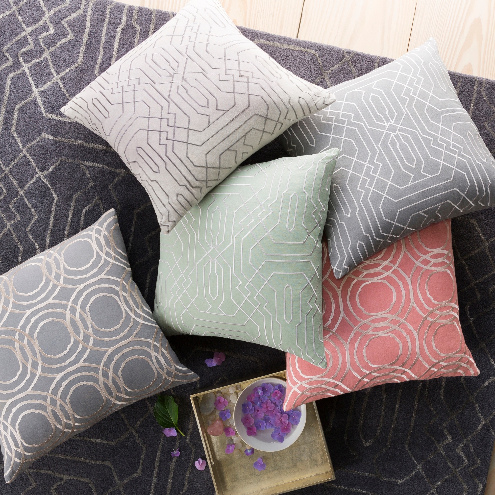 Bed bath and beyond throw pillow covers 2025