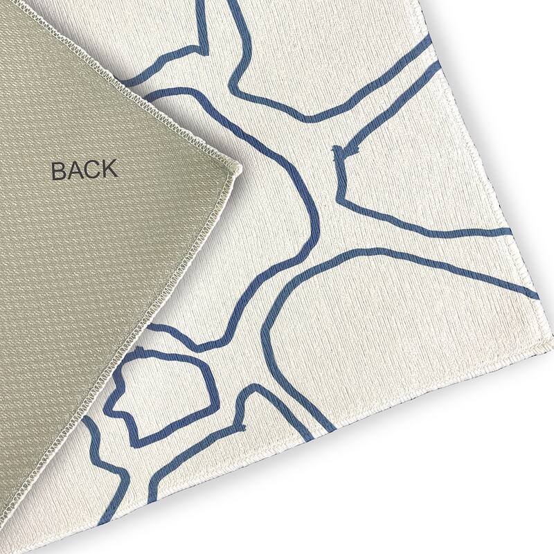 Petal Lines Spring Chenille Indoor/Outdoor Rug
