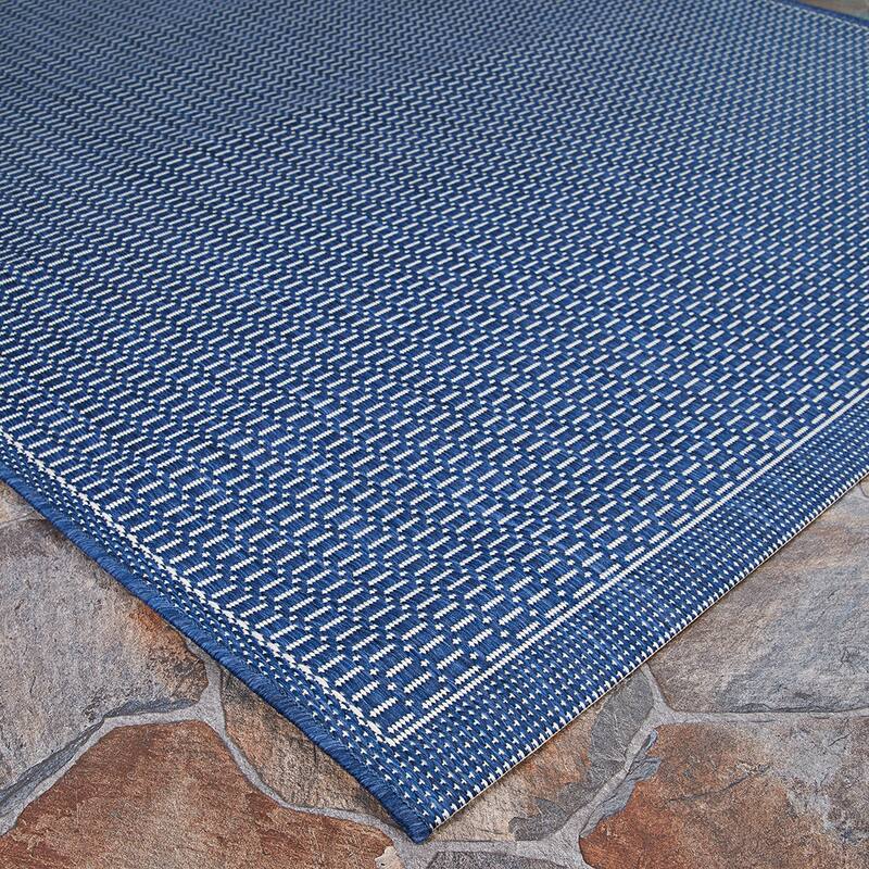 Pergola Deco Indoor/ Outdoor Area Rug
