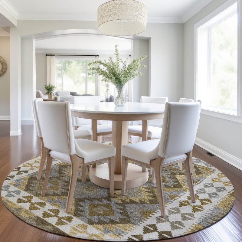 Machine Washable Indoor/ Outdoor Boho Global Chantille Rug
