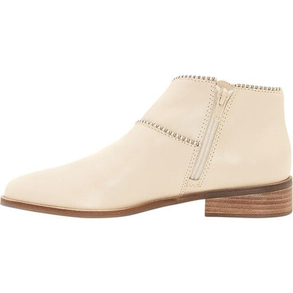 Lucky prucella bootie top